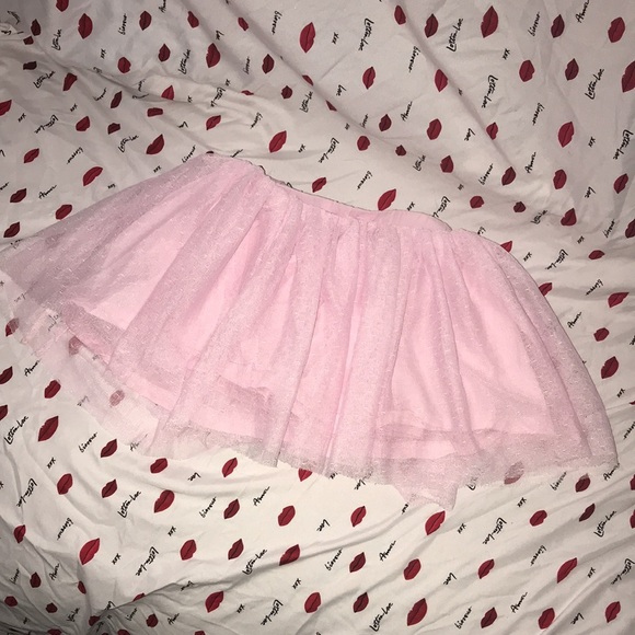 Calvin Klein jeans pink skirt size 3T ๐ - Picture 4 of 6